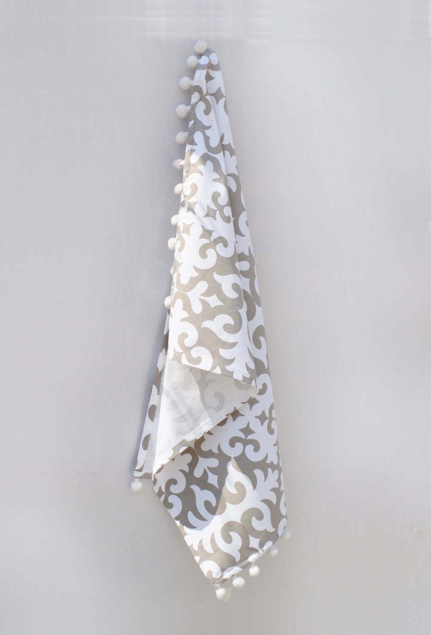 Kitchen towel, Grey print on white, moroccan print, 100% cotton, size 20"X28"