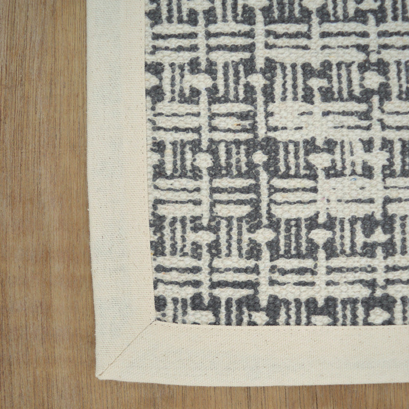 Printed cotton rug, gray color, texture print, weave print, 100% cotton, size 24X36 inches