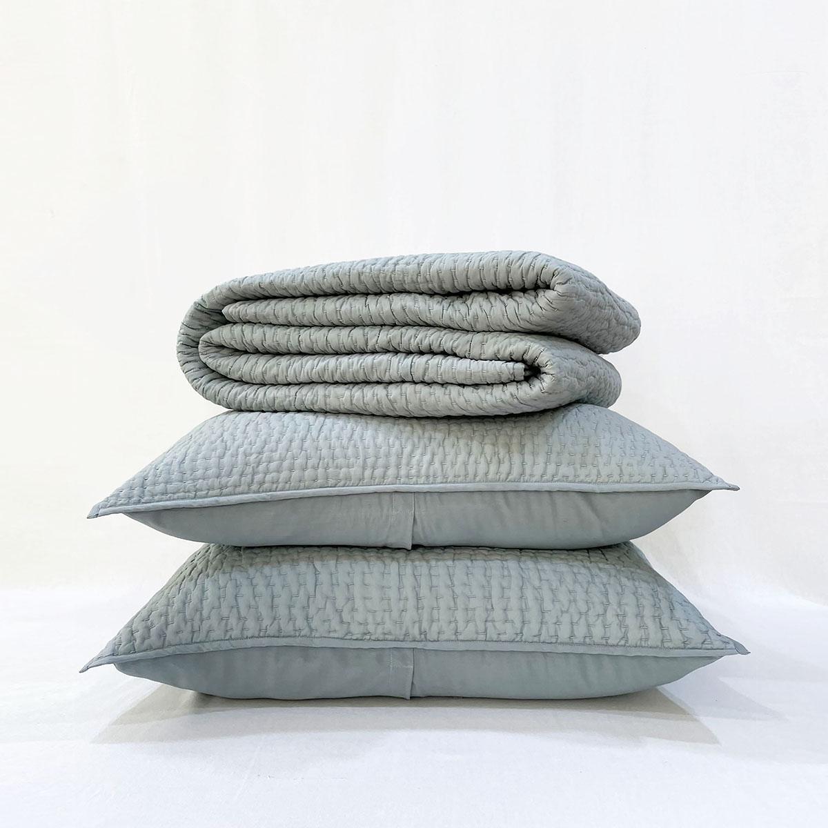 DUCK EGG colour handmade Kantha cotton Quilt with coordinated pillow cases, Sizes available