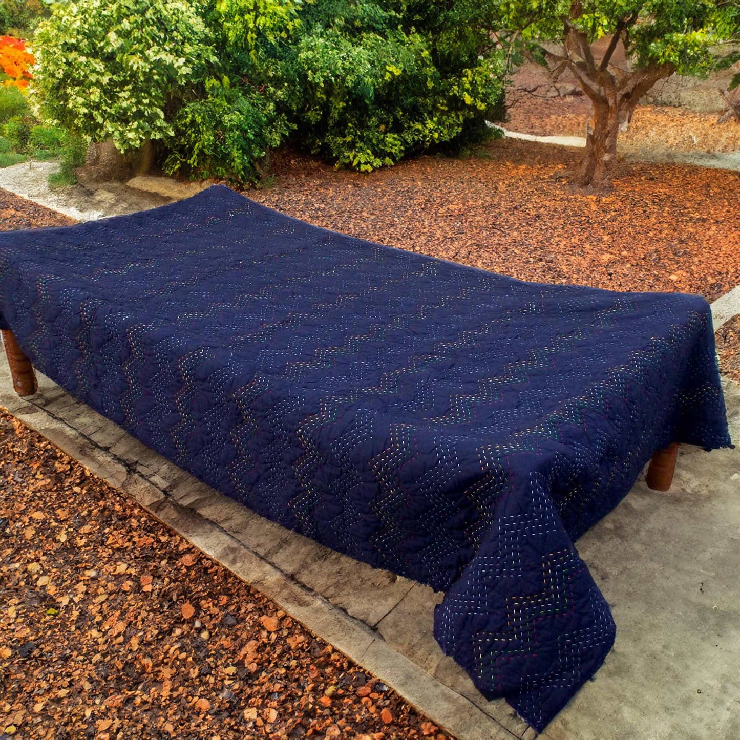 INDIGO Kantha quilt - chevron pattern quilting - Quilt set / Quilt / Pillow case available