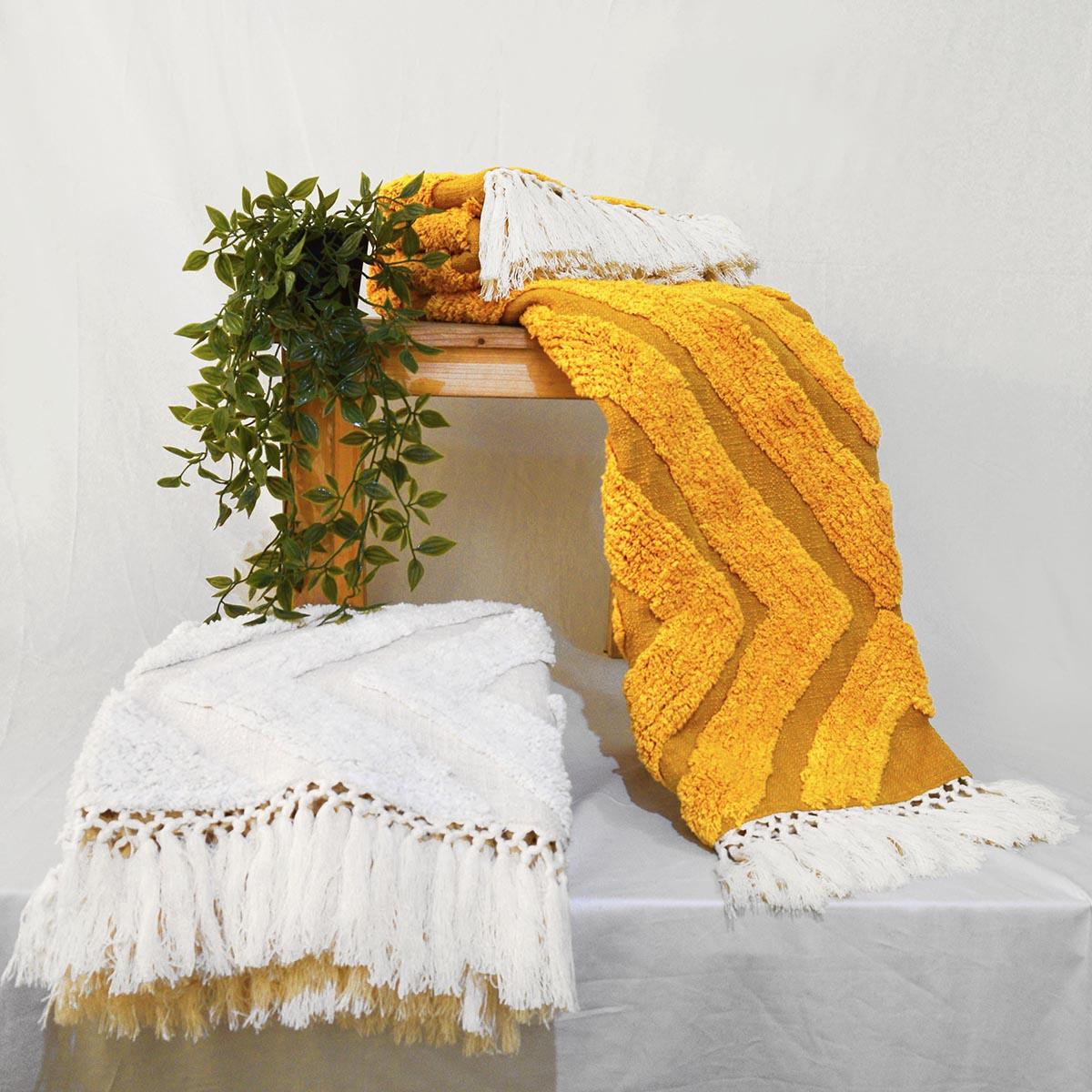 MUSTARD YELLOW Cotton tufted Throw blanket, diamond pattern tufting, couch throw, picnic blanket, 100% cotton, 44X55 inches