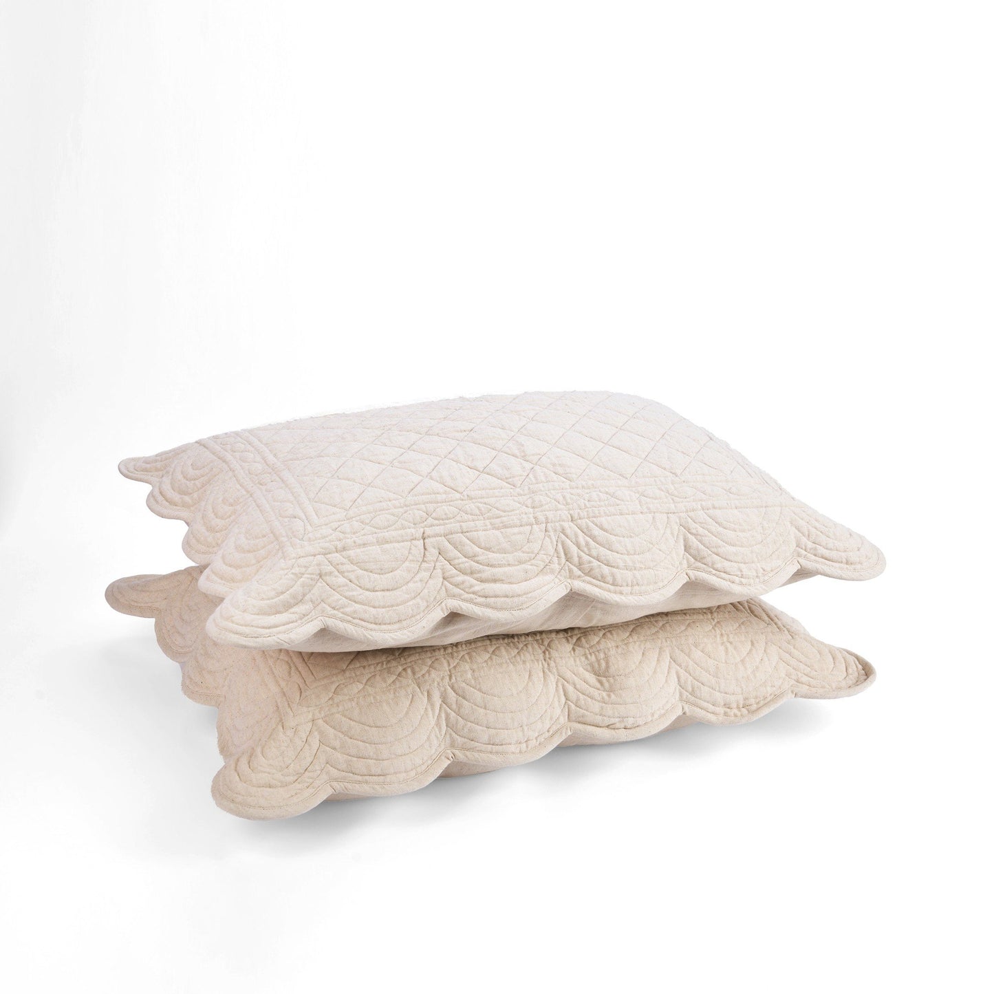 AMOUR - SCALLOPED QUILTED BED SET in beige cotton linen