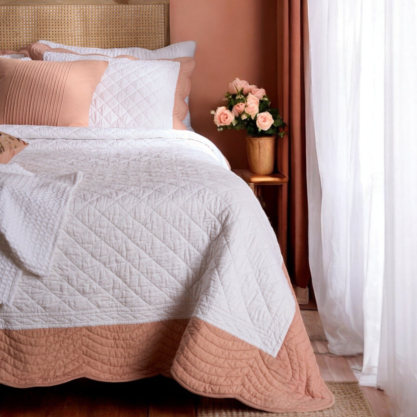 AMOUR - White and coral cotton PILLOW SHAM with scalloped border - sizes available