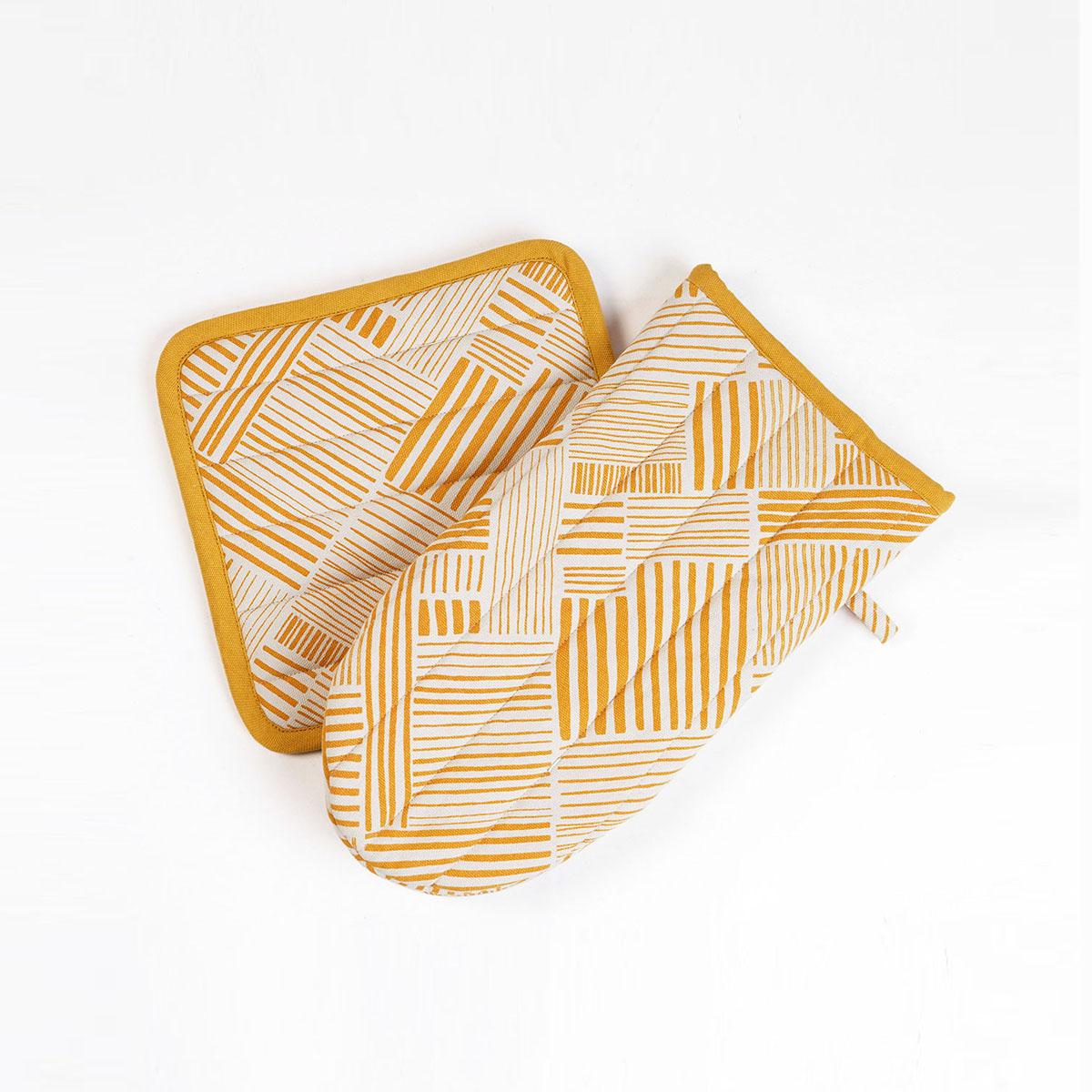 MODERN RETRO Pair of quilted Potholder and oven mitt in Mustard Yellow colour stripe print in 100% cotton