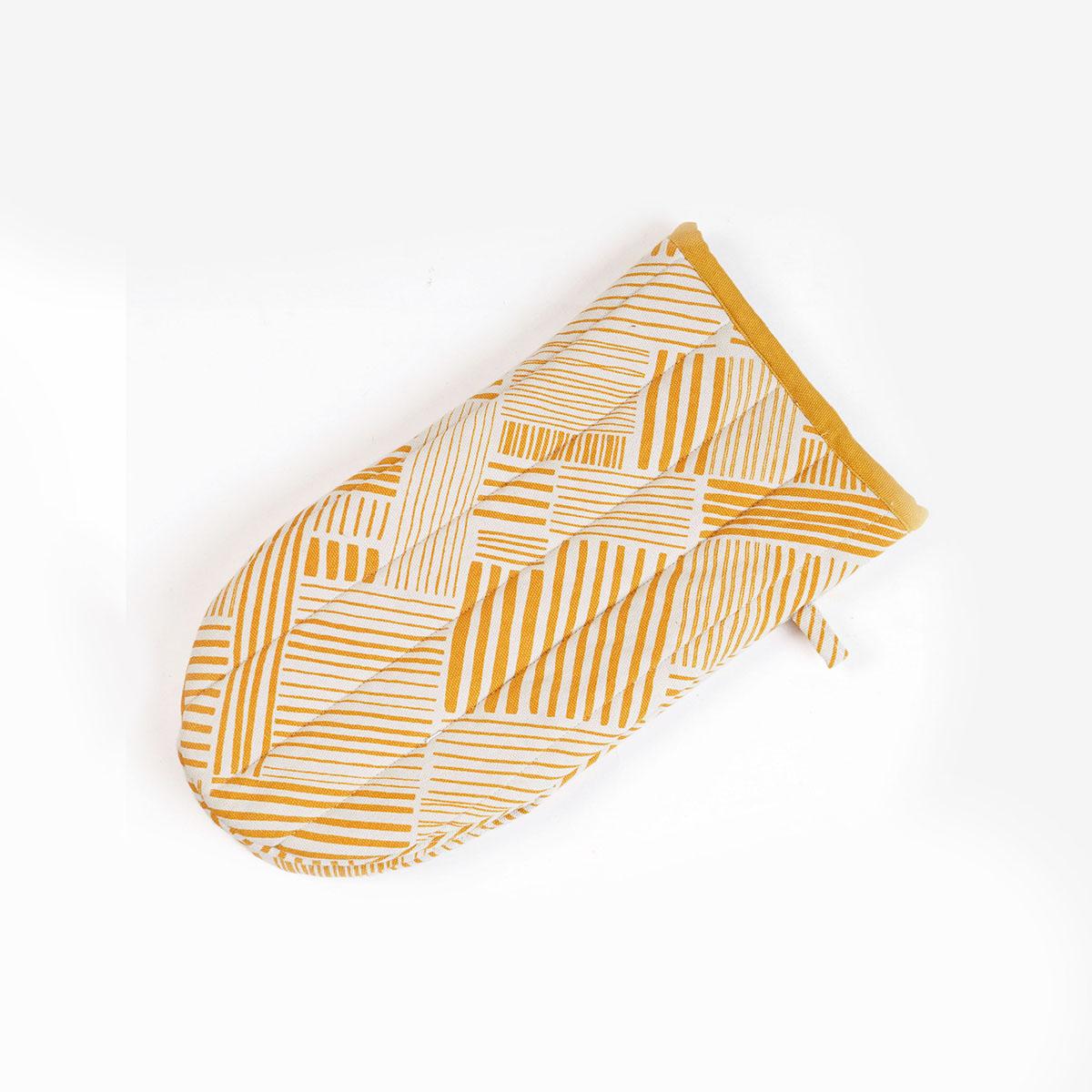 MODERN RETRO Pair of quilted Potholder and oven mitt in Mustard Yellow colour stripe print in 100% cotton