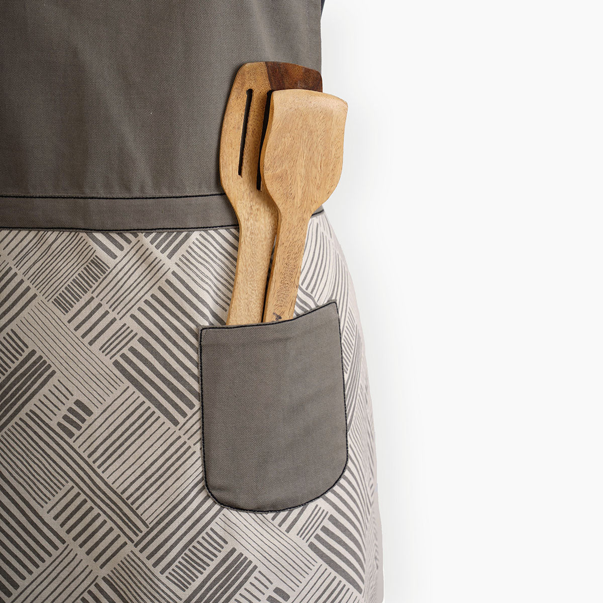 MODERN RETRO - Grey stripe print cotton apron, size 27"X 35"