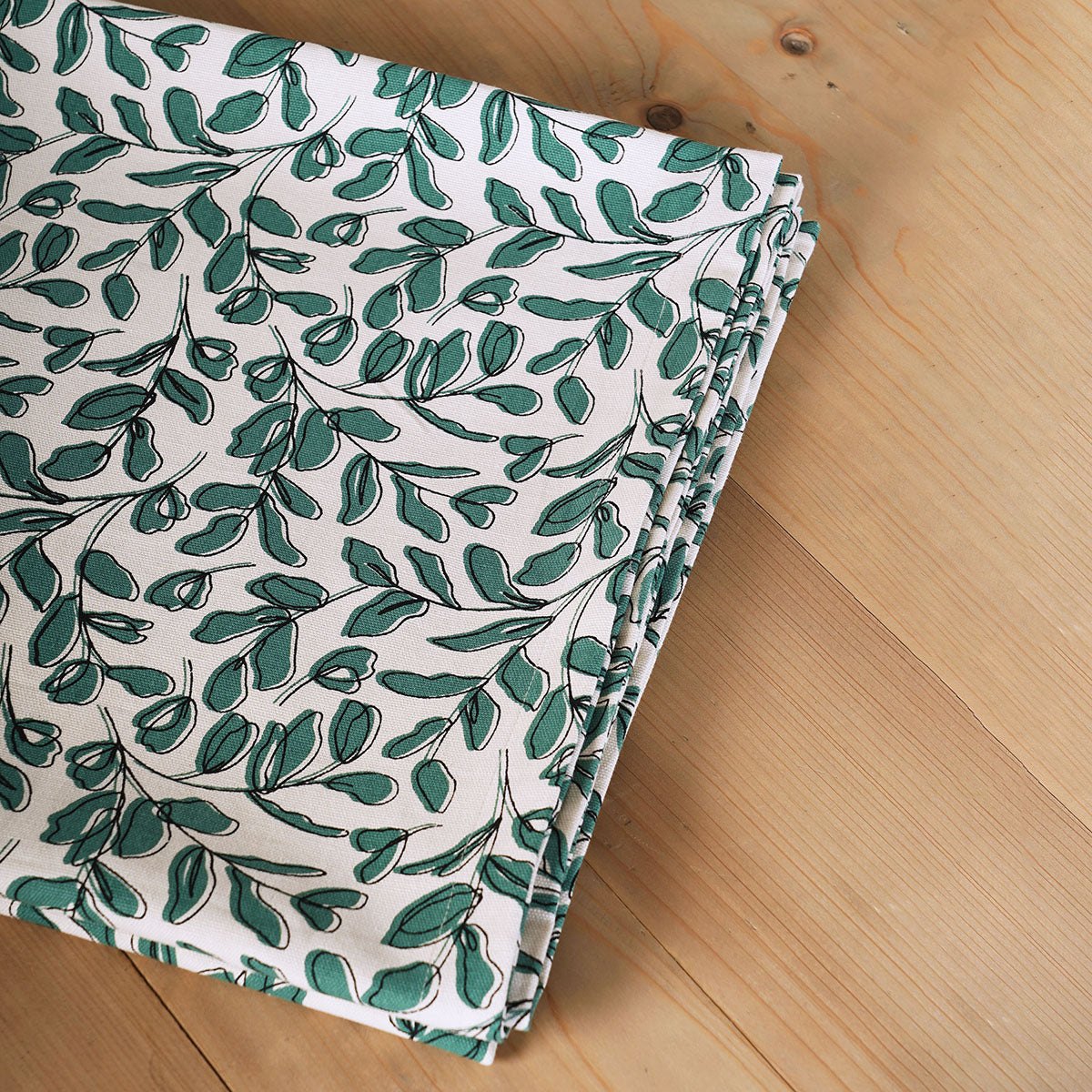 MODERN RETRO - Aqua Green cotton table cloth with leaf print, Sizes available