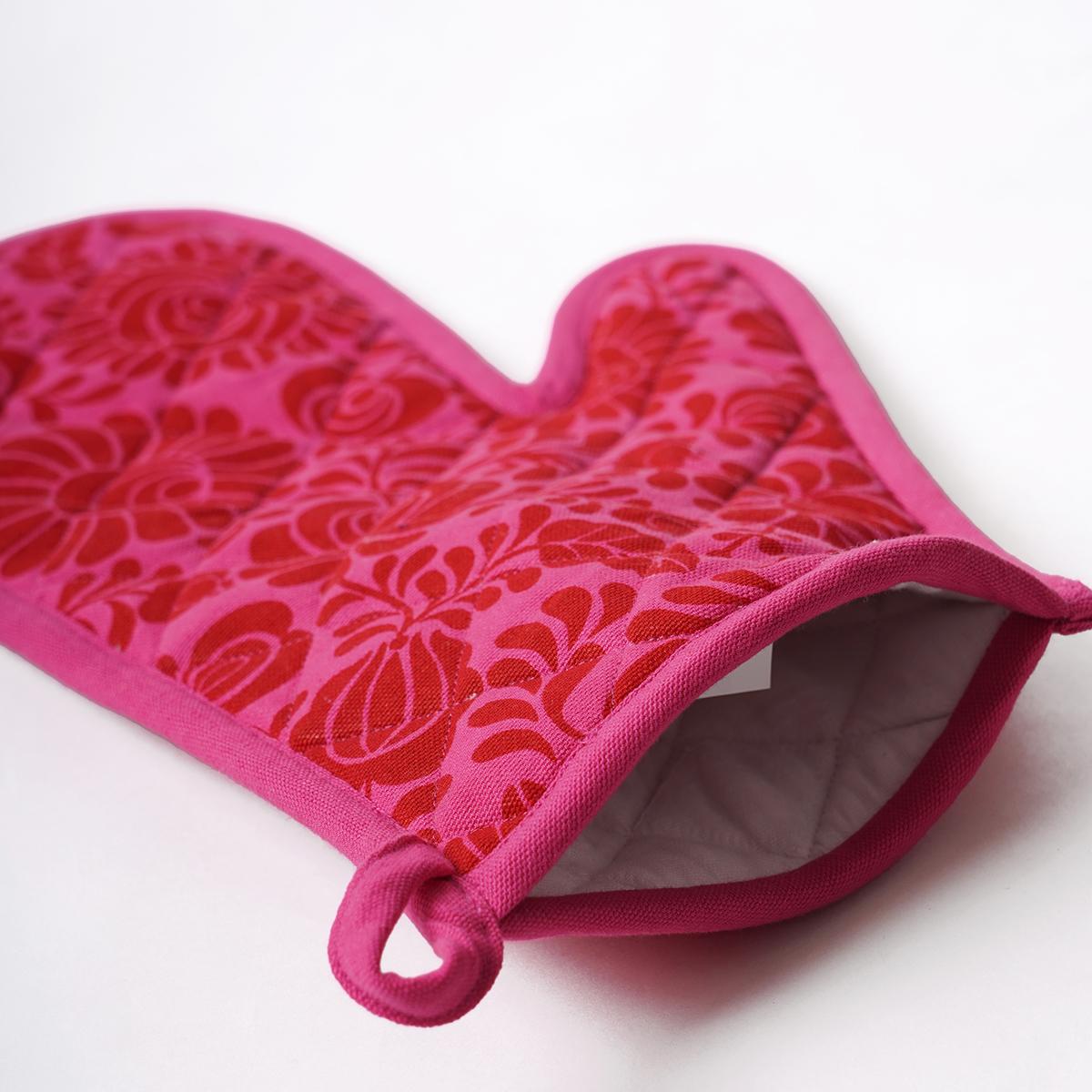 MATYO hot pink floral print Pot holder and Glove, kitchen accessory, 100% cotton, view options