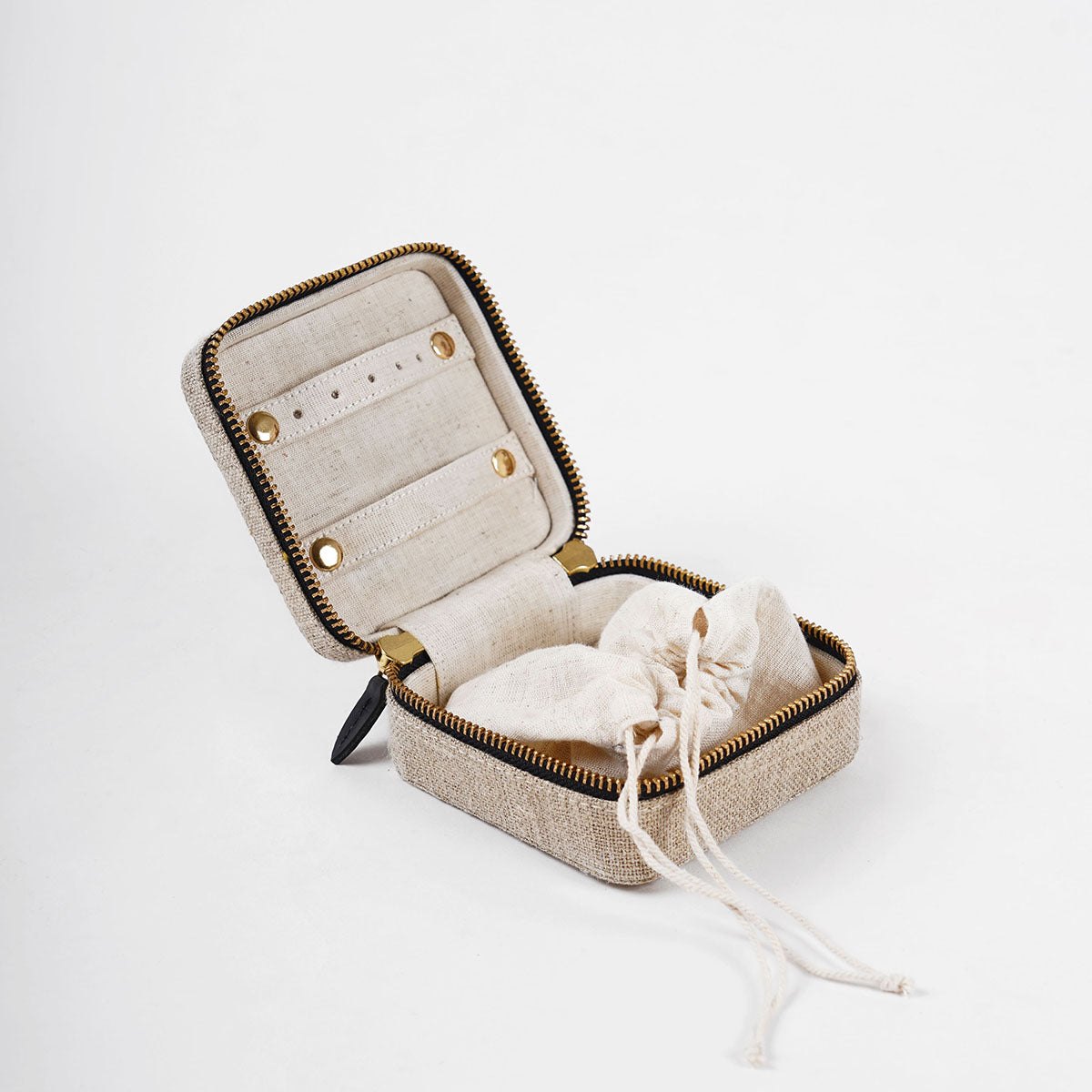 Linen Square Embroidered Jewellery box