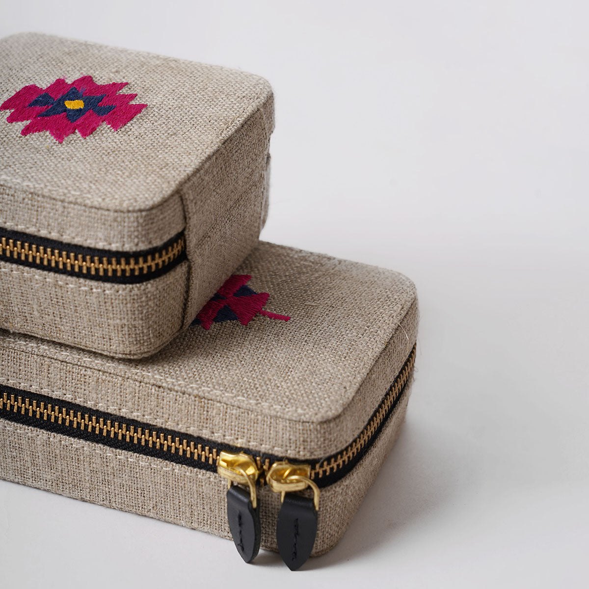 Linen Rectangular Embroidered Jewellery box