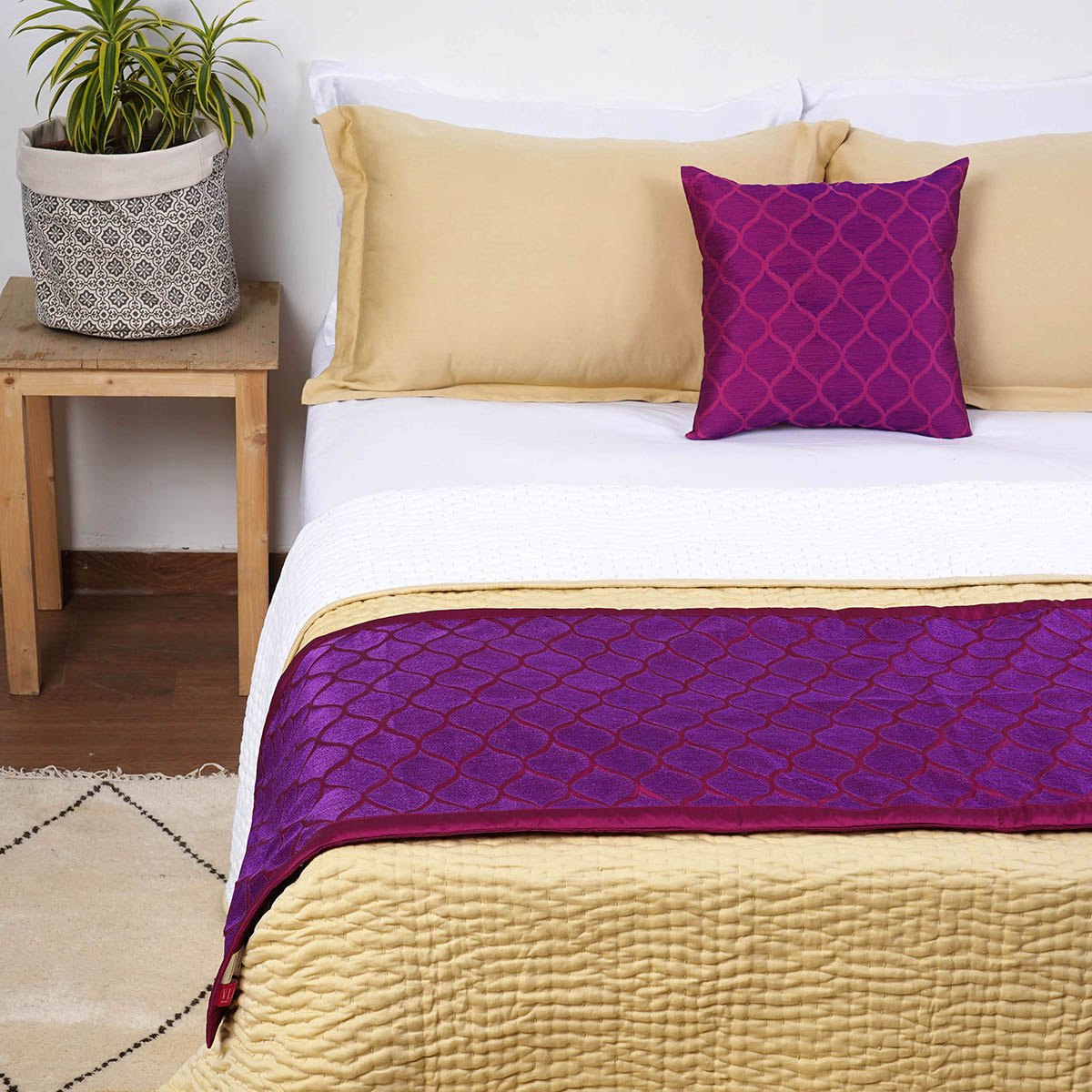 Plum fully embroidered Bed runner set - King / Queen / Twin Size Bed Runner with coordinated Decorative Throw Pillow Cover