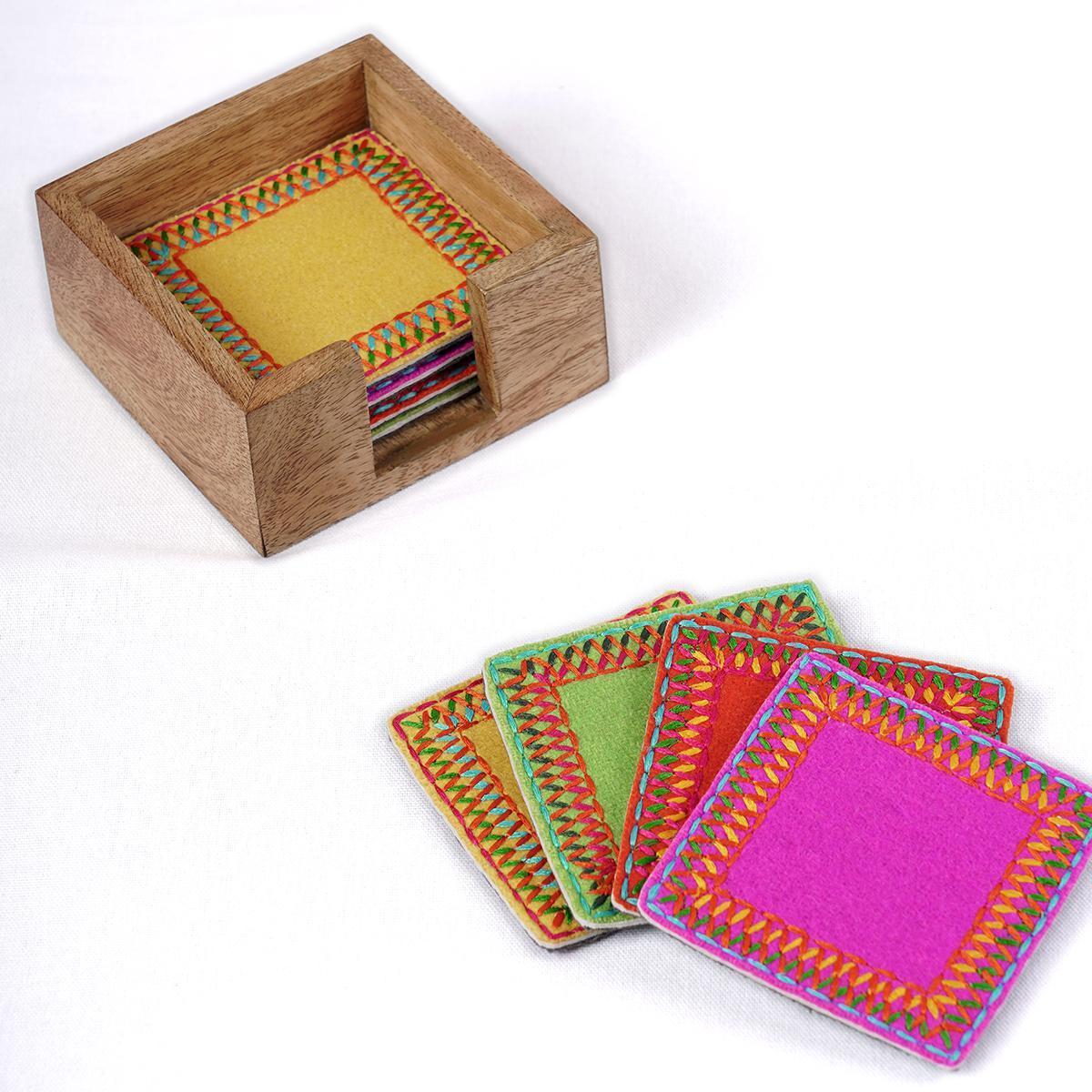 Pack of 8 Felt embroidered coasters with wooden coaster box