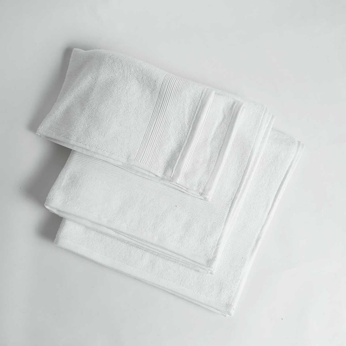Bath towels, set of 4, white colour