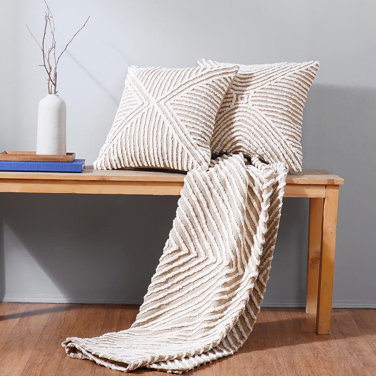 ZULU - Tufted off white & Beige Throw Pillow Cover, 18X18 inches - Zulu Collection