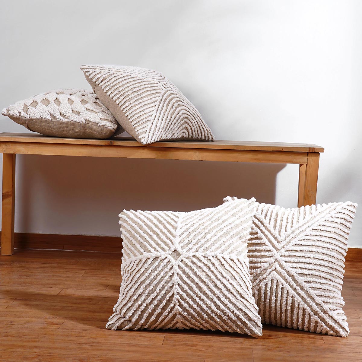 ZULU - Tufted off white and Beige Throw Pillow Cover, 18X18 inches - Zulu Collection