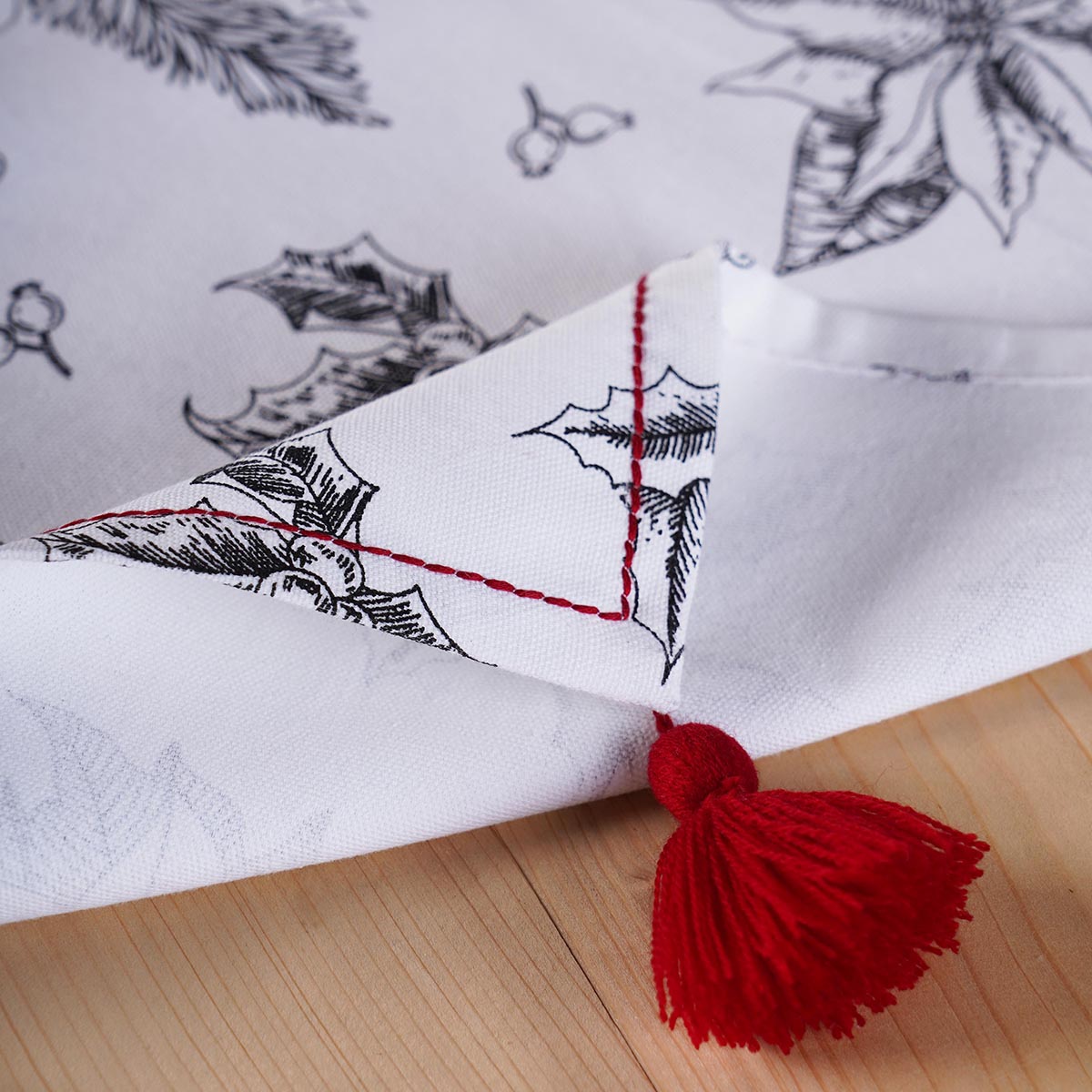 Christmas table runner, poinsettia print, cotton table runner, sizes available