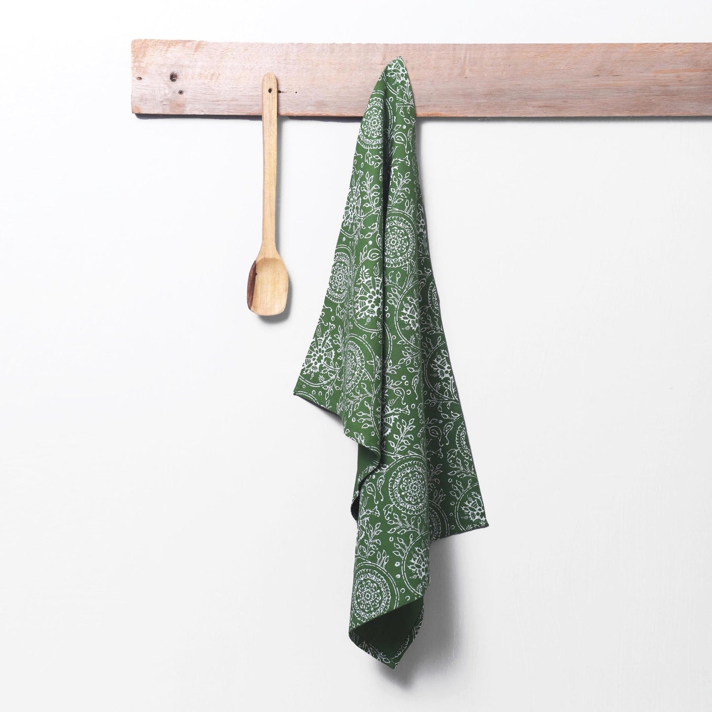 KALAMKARI Green Kitchen Towel, floral print, Indian ethnic, printed Tea Towel, 100% cotton, size 20X28 inches