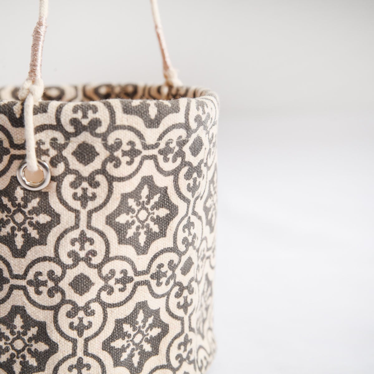 Canvas plant hanger, tile print, black and white, cotton canvas fabric