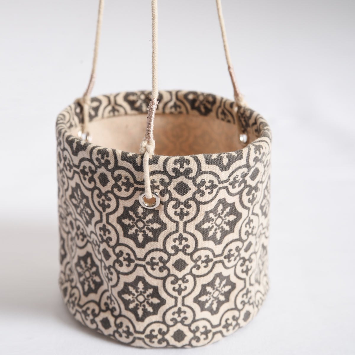 Canvas plant hanger, tile print, black and white, cotton canvas fabric