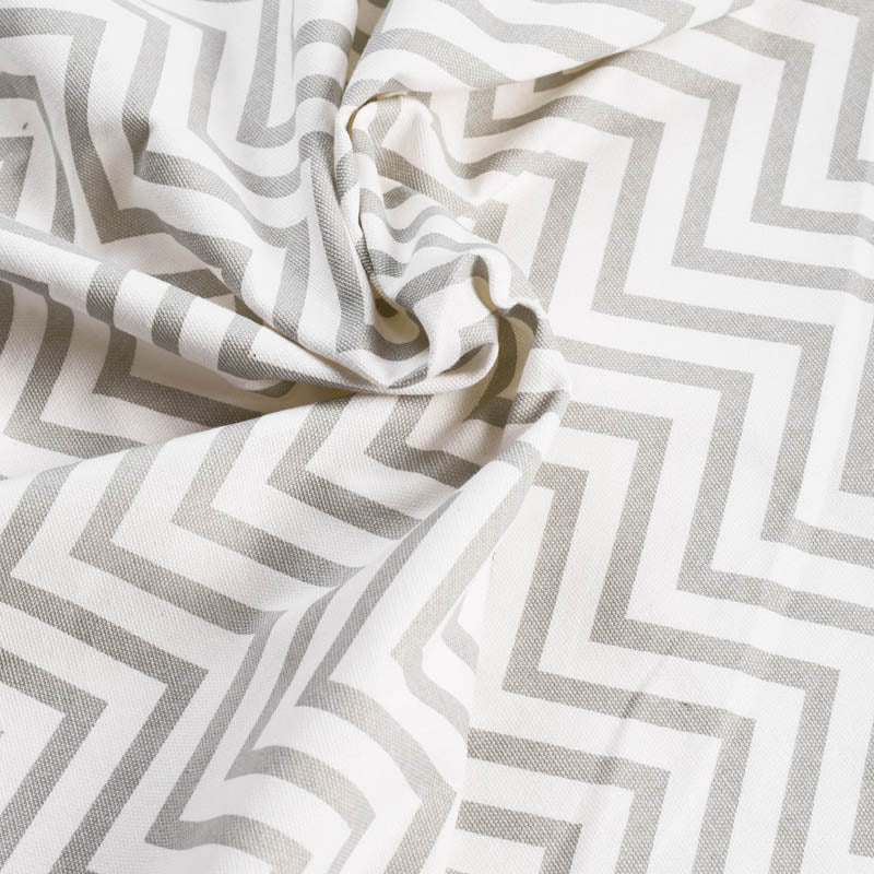 Grey and white printed fabric, chevron pattern, Geometrical print