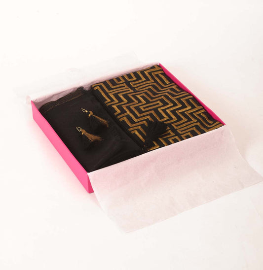 3 PC GIFT PACK - fine wool & zari stole with embroidered clutch and twin threader earrings