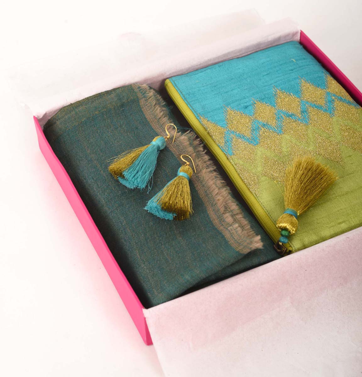 3 PC GIFT PACK - fine wool & zari stole with silk embroidered clutch and twin threader earrings