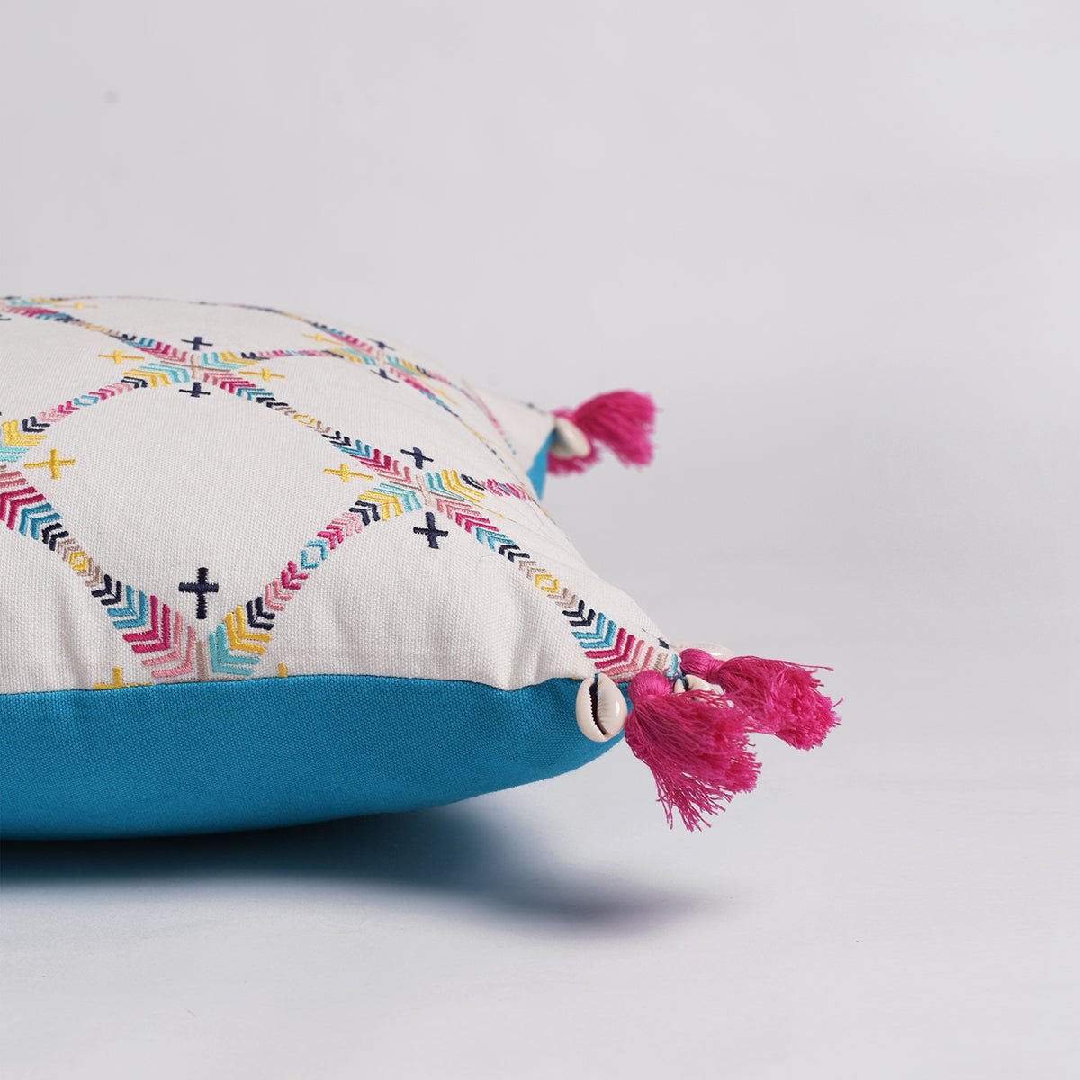 Banjara - Embroidered multicoloured Peruvian cushion cover 16X16 inches