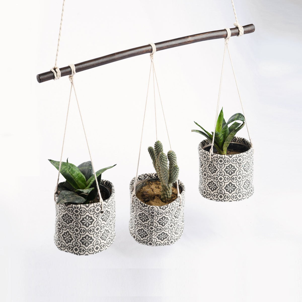 Canvas plant hanger, set of 3 baskets, tile print, black and white, cotton canvas fabric