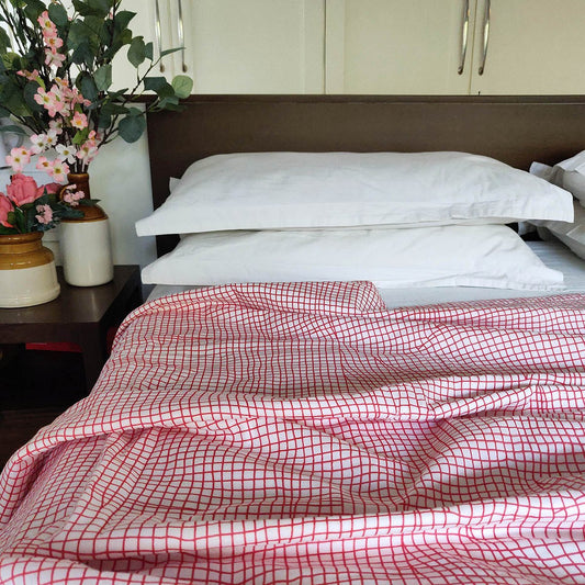 ILLUSION - Red check soft Cotton three layer dohar, sizes available