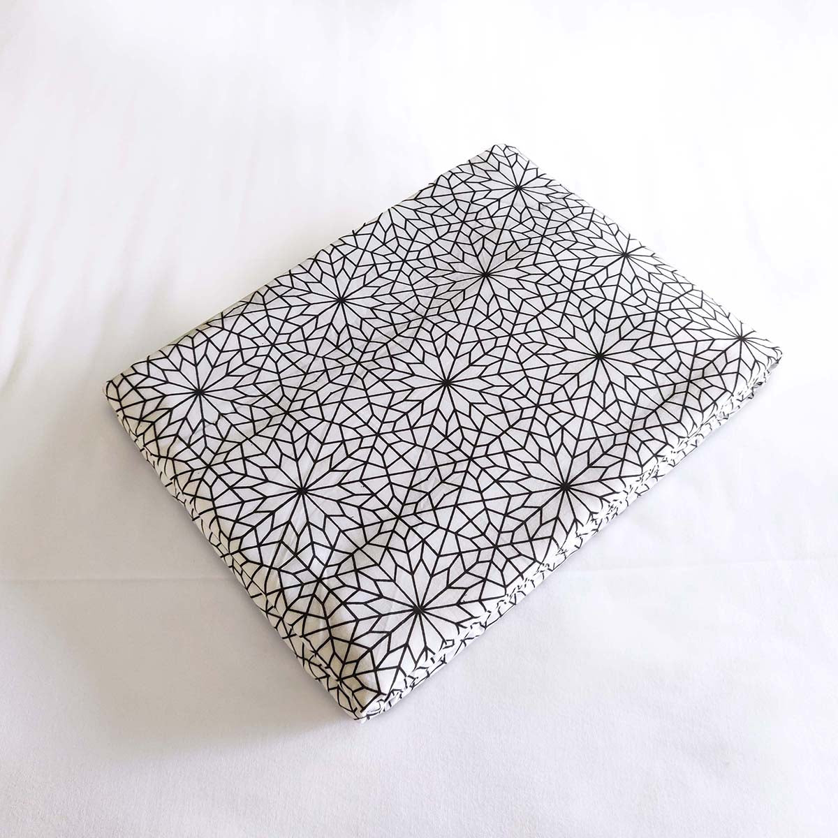MOROCCAN - Black & White moroccan print soft Cotton blanket, three layer dohar, sizes available