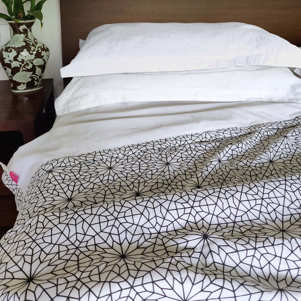 MOROCCAN - Black & White moroccan print soft Cotton blanket, three layer dohar, sizes available