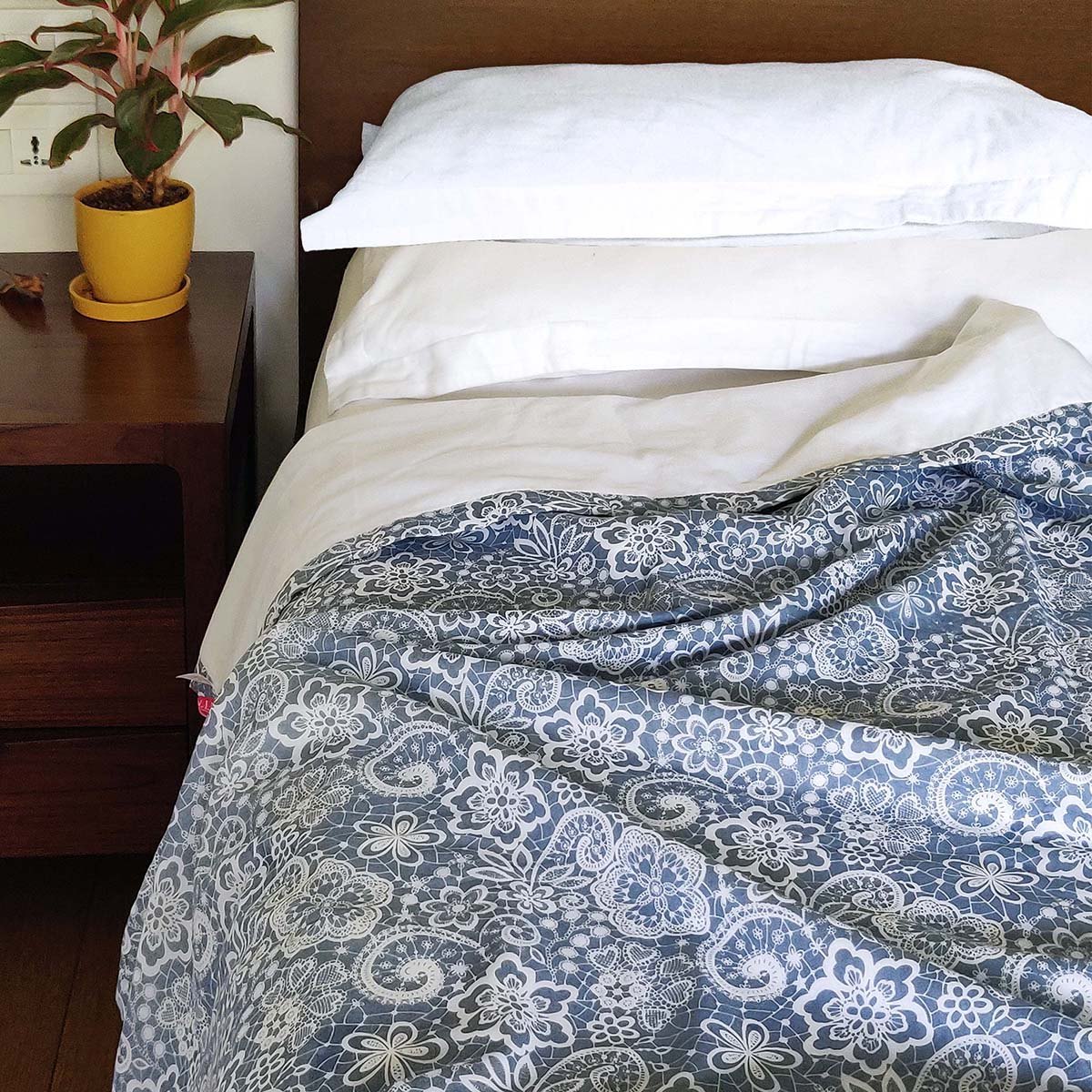 LACE print - Blue colour soft Cotton blanket, three layer dohar, sizes available