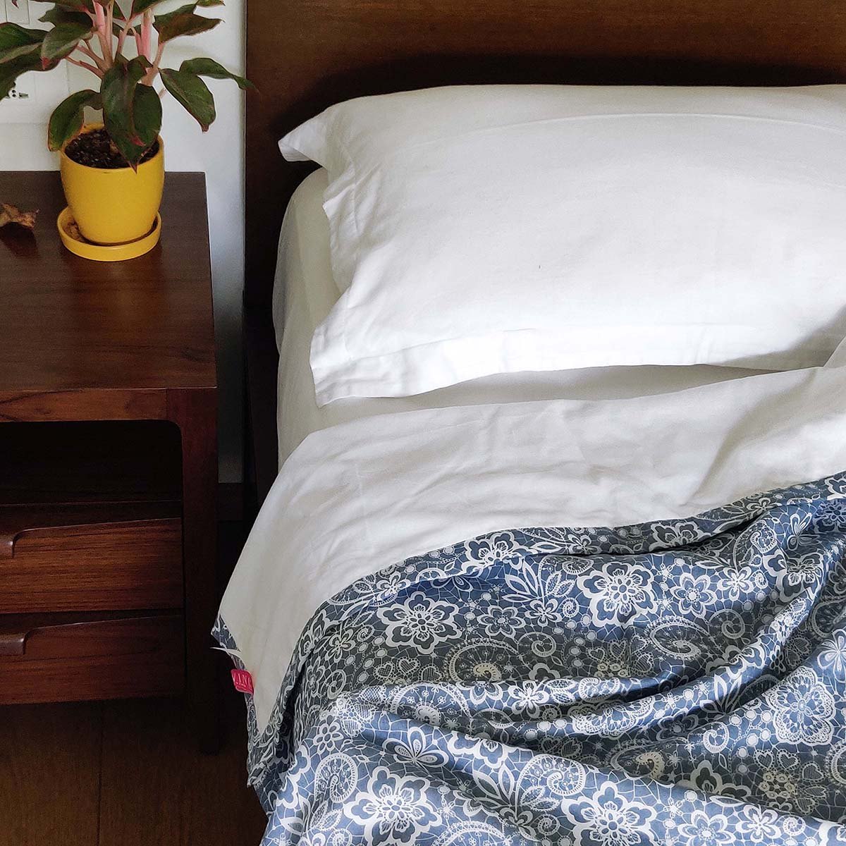 LACE print - Blue colour soft Cotton blanket, three layer dohar, sizes available