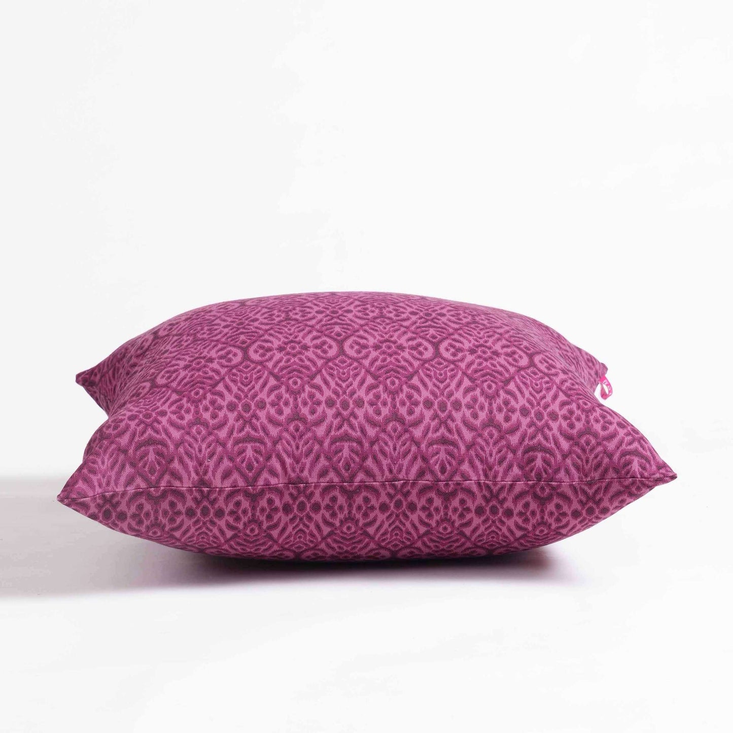 IKAT PRINT - Plum colour cotton Bed runner set - King / Queen / Twin Size - Vliving
