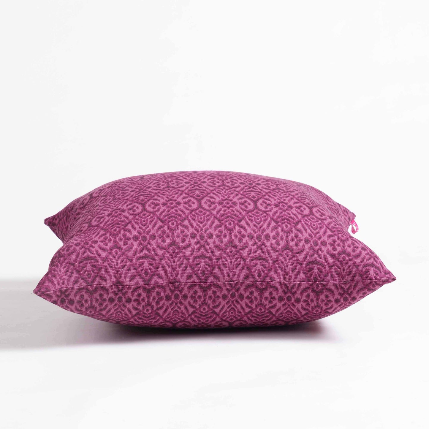 IKAT PRINT - Plum colour cotton Bed runner set - King / Queen / Twin Size - Vliving