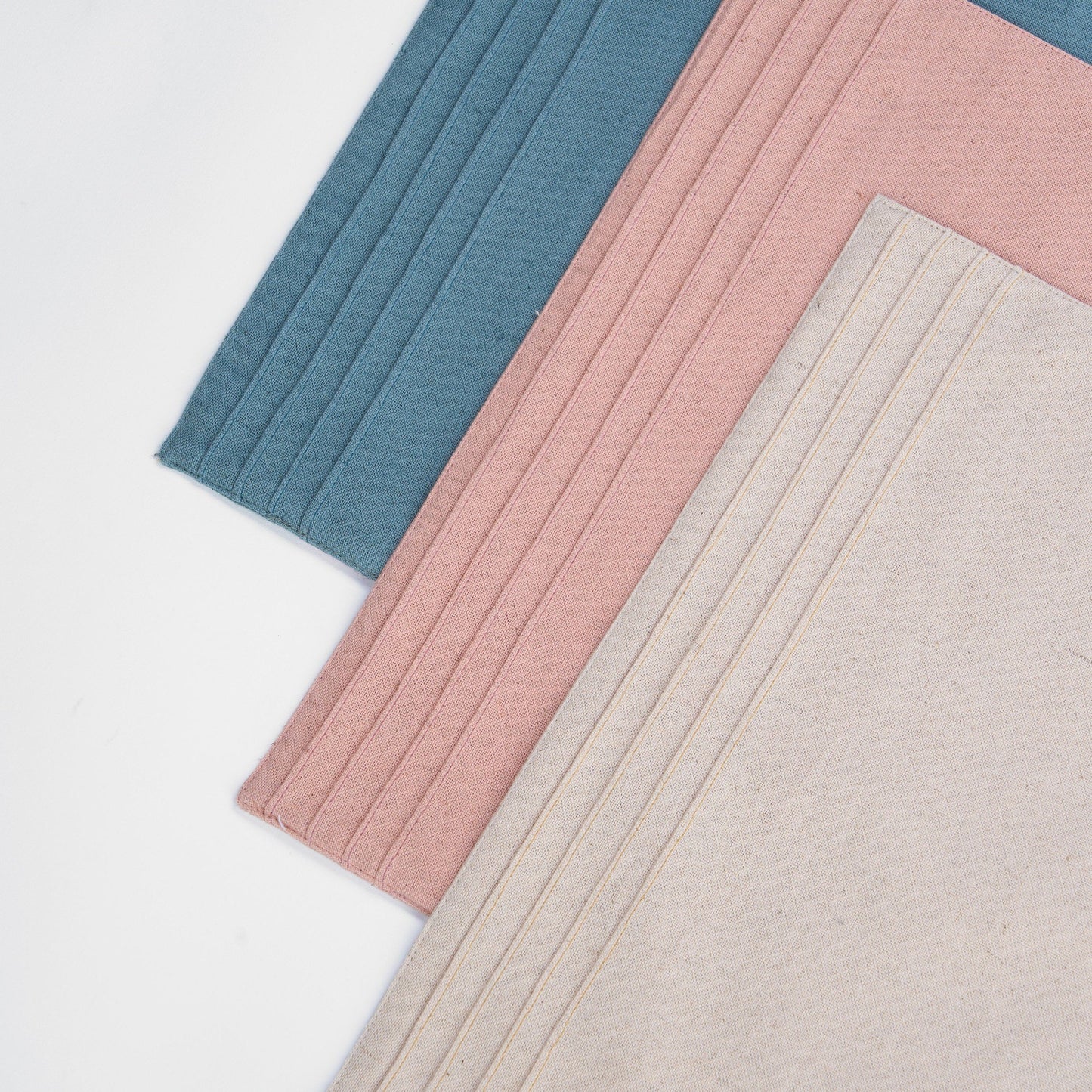 AMOUR - Solid Duck Egg linen cotton Placemat with pintuck border, 13X19 inches