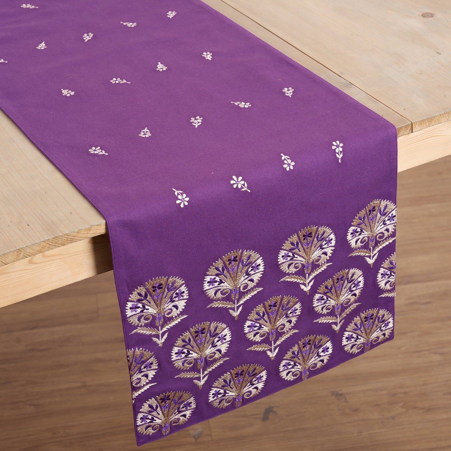 KASHIDAKAARI - Plum Table runner, embroidered floral suzani pattern
