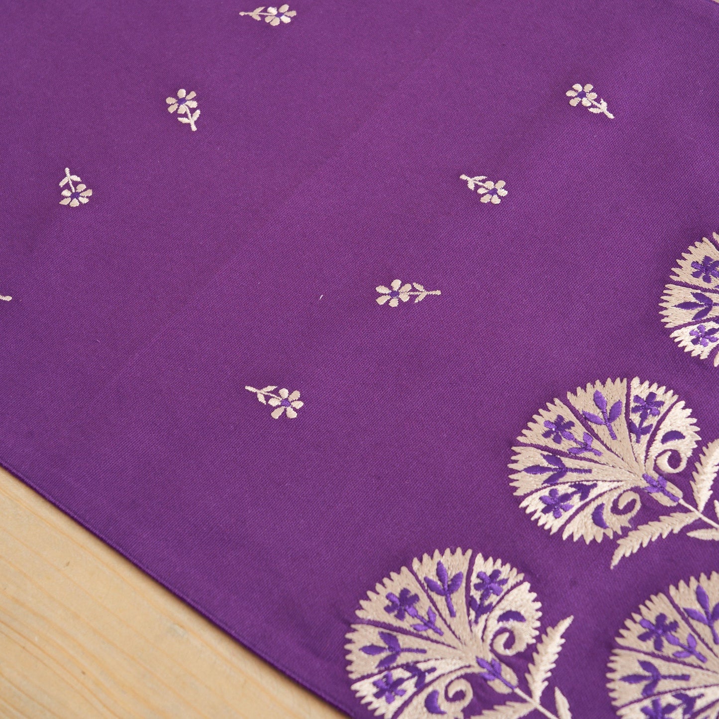 KASHIDAKAARI - Plum Table runner, embroidered floral suzani pattern