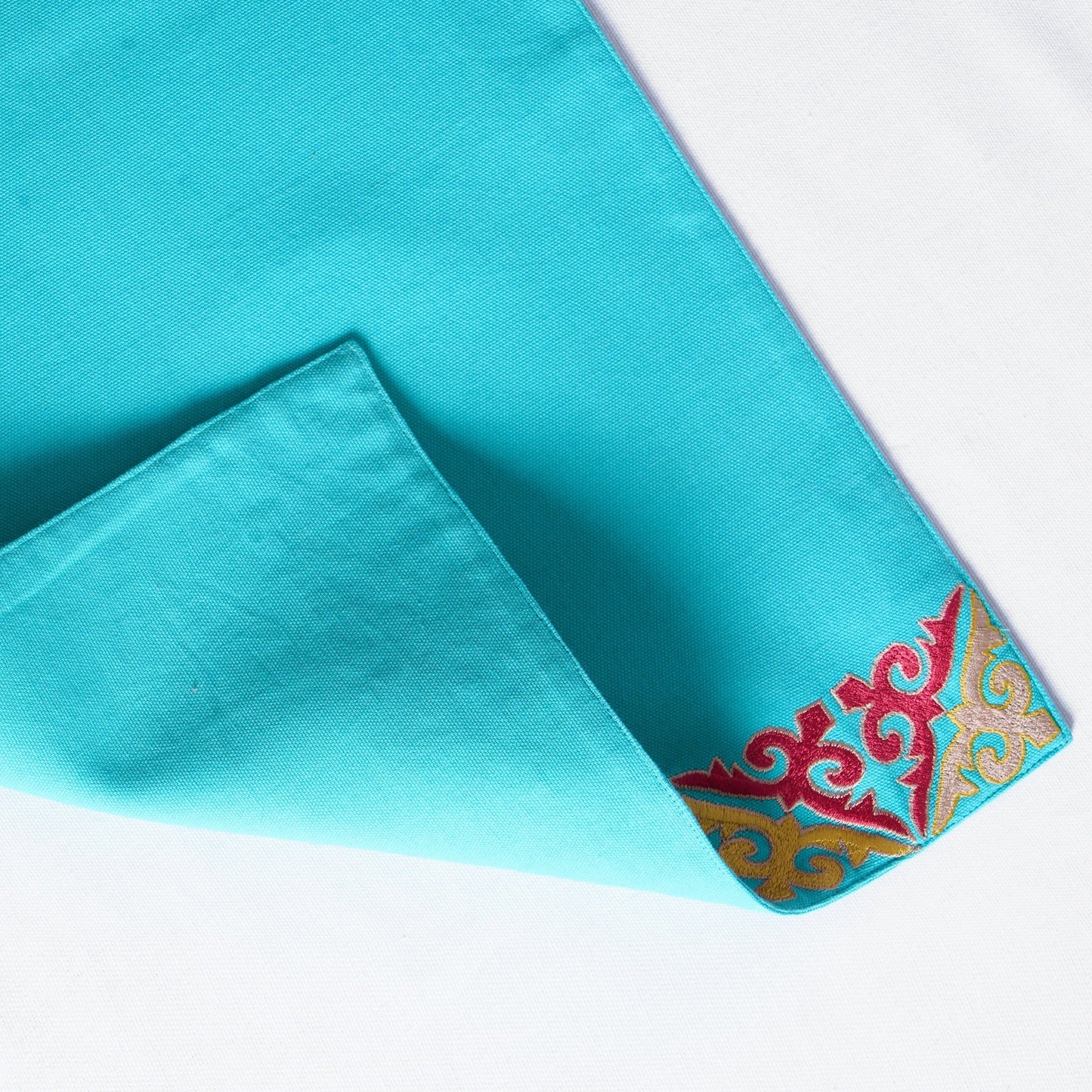 KASHIDAKAARI - Turquoise, geometrical pattern, embroidered placemats