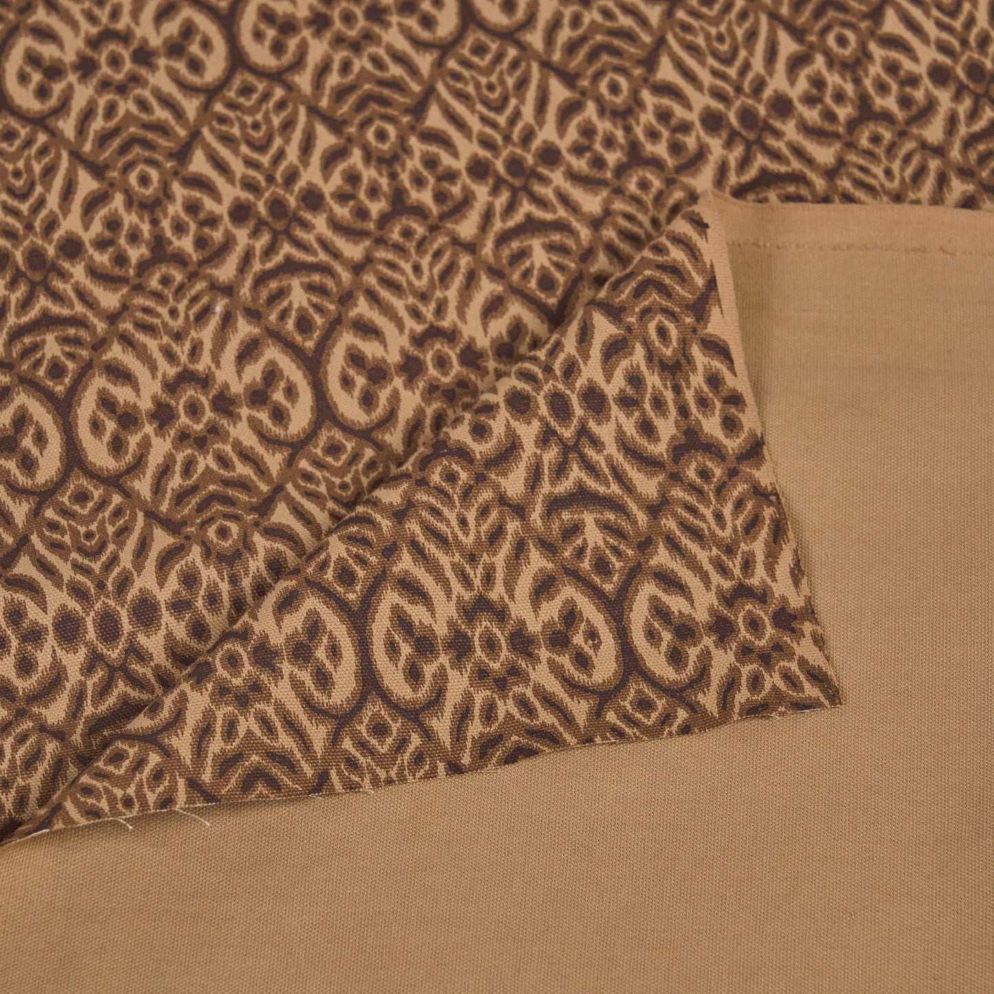 IKAT - Beige color printed fabric, geometrical pattern, 100% cotton duck, by the metre, 58" width - Vliving