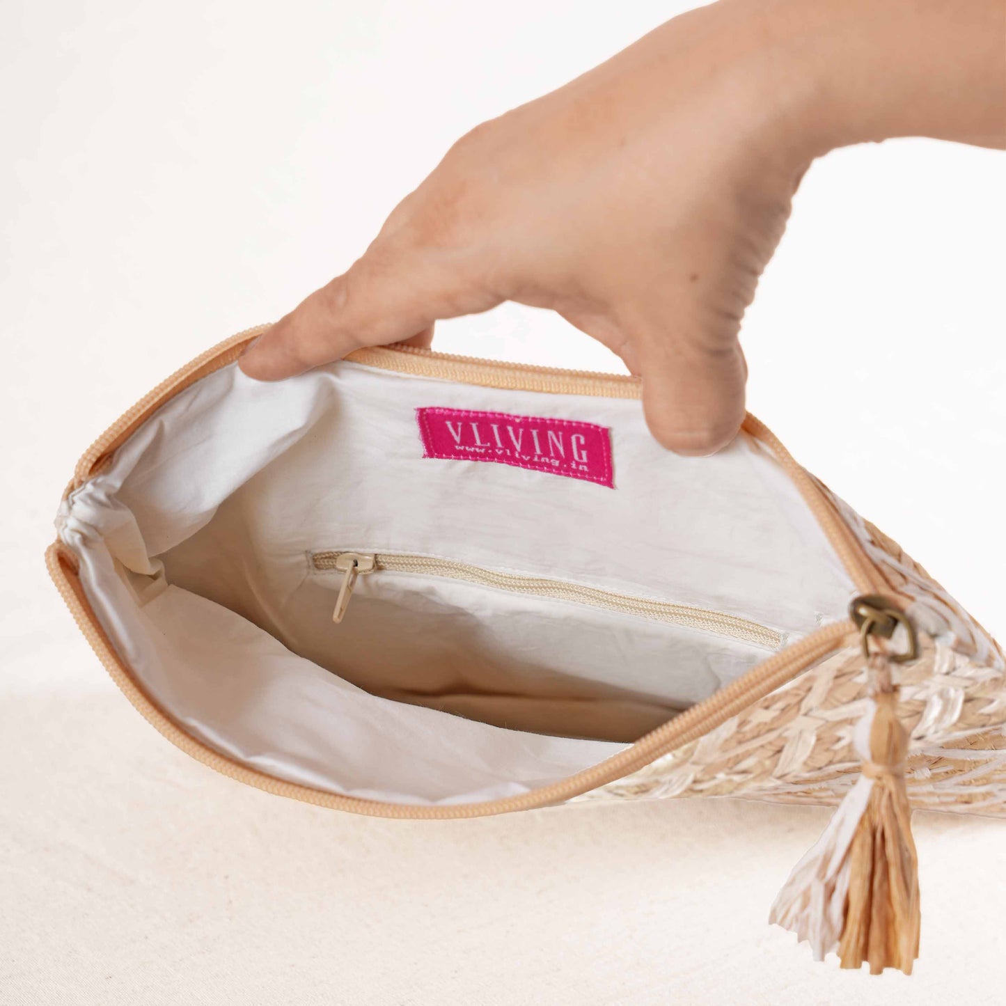 FAUX RAFFIA Foldover Clutch – Hand Interlaced Wicker Weave of Diamond Pattern | 6.5” x 10” (Copy)