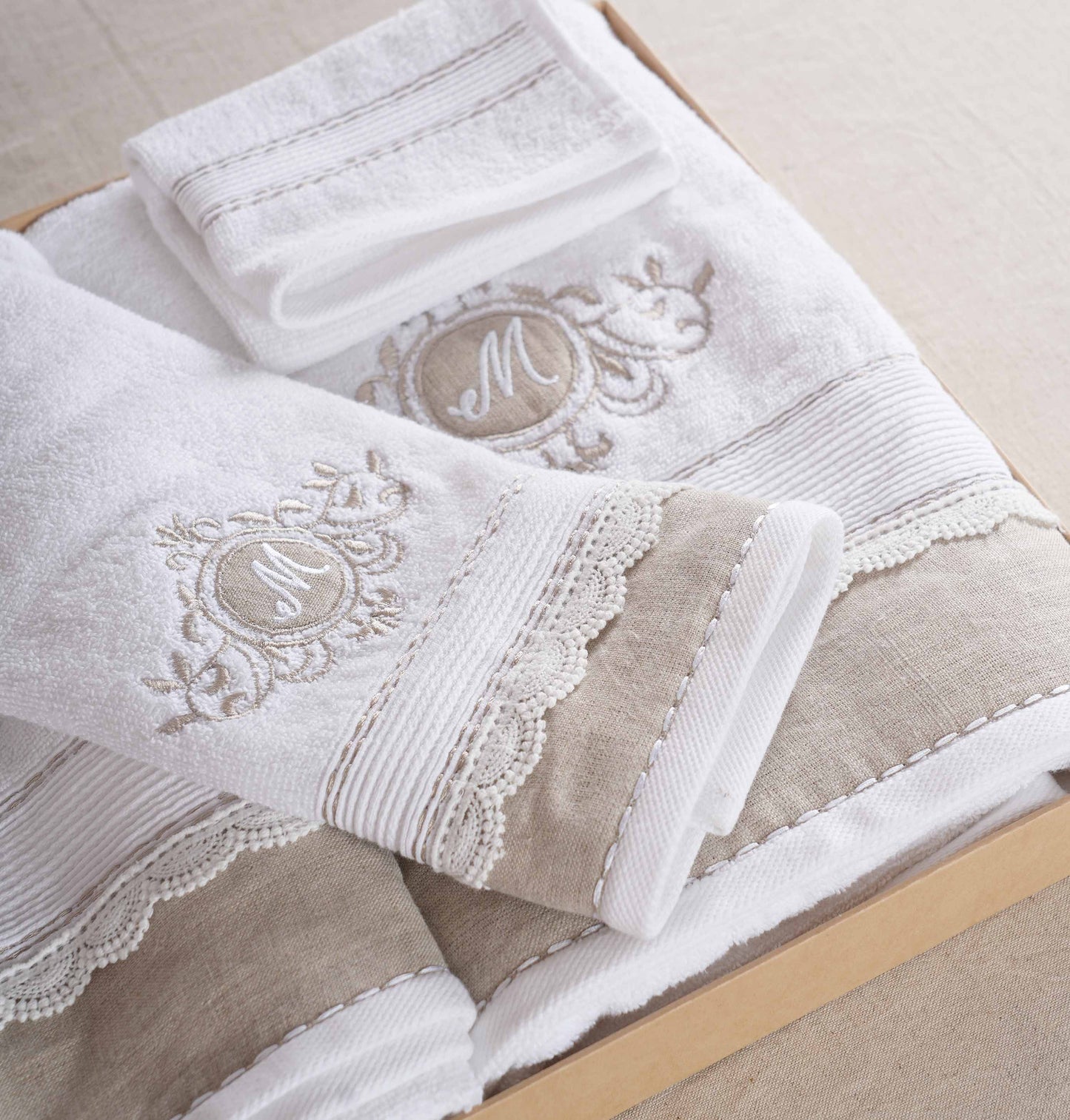 Luxury Monogrammed Organic Cotton Towel Set – 4 Piece | Customizable with Linen Appliqué & Embroidery