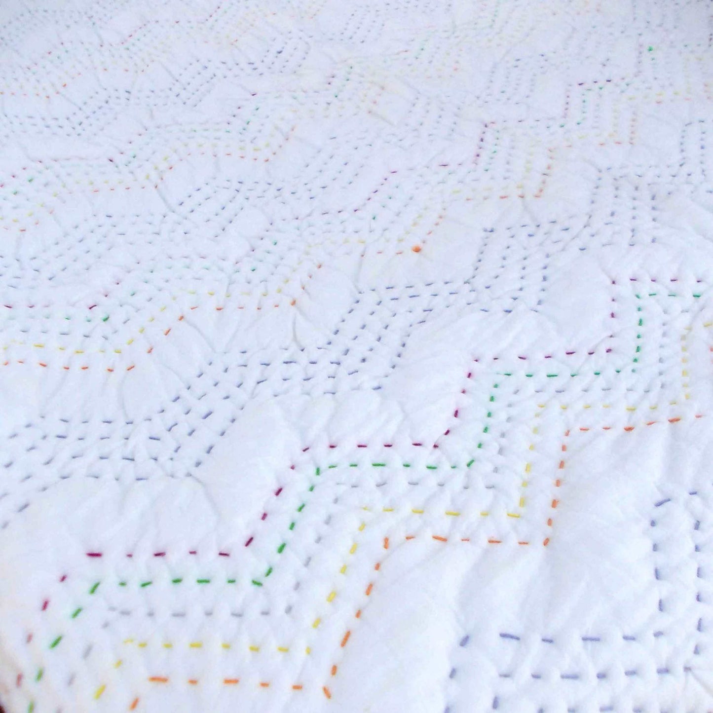 Quilted throw blanket - off white - Zig zag pattern quilting - multicolour threads