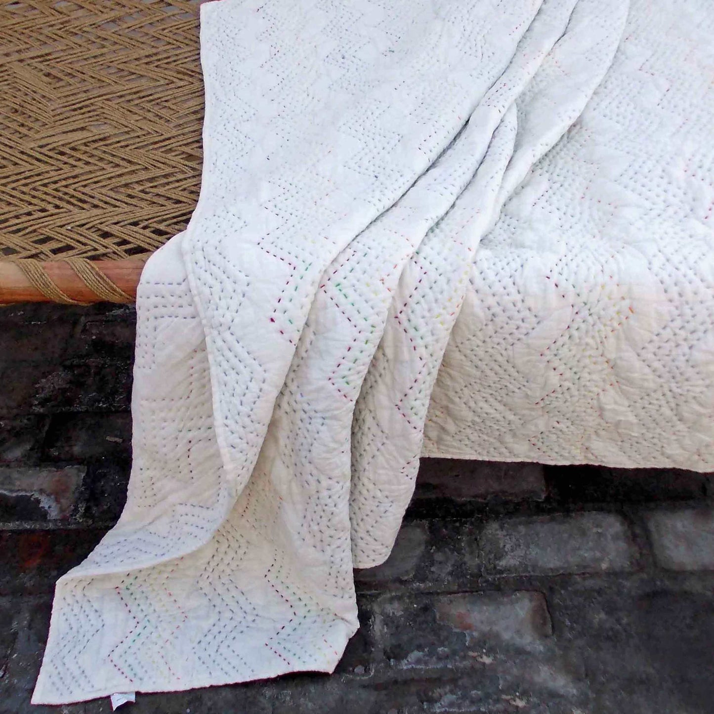 Quilted throw blanket - off white - Zig zag pattern quilting - multicolour threads