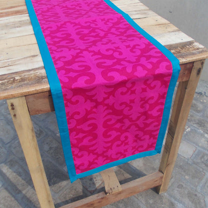Table Runner - Shrydak Bright Pink