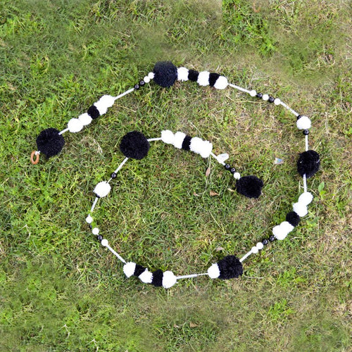 Handmade Black & White Pompom Garland – Felt & Wool | Bohemian Home Decor (1 mt)
