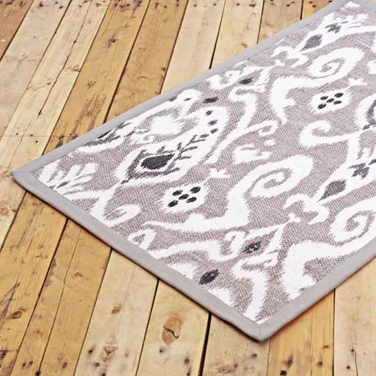 Printed cotton rug, gray color, ikat print, 100% cotton