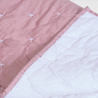 Old Rose 300TC Fine Cotton Quilt – Diamond Pattern Tuck Quilting