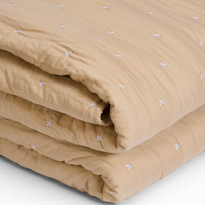 Beige 300TC Fine Cotton Quilt – Diamond Pattern Tuck Quilting