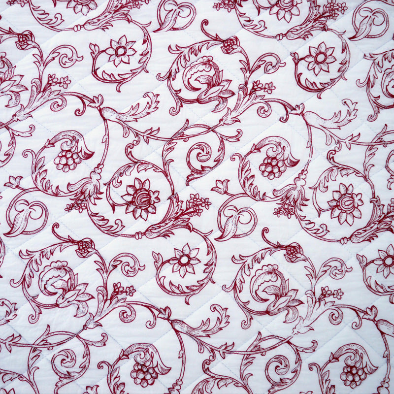 Swirl - Quilted cotton bedspread wth red victorian swirl print